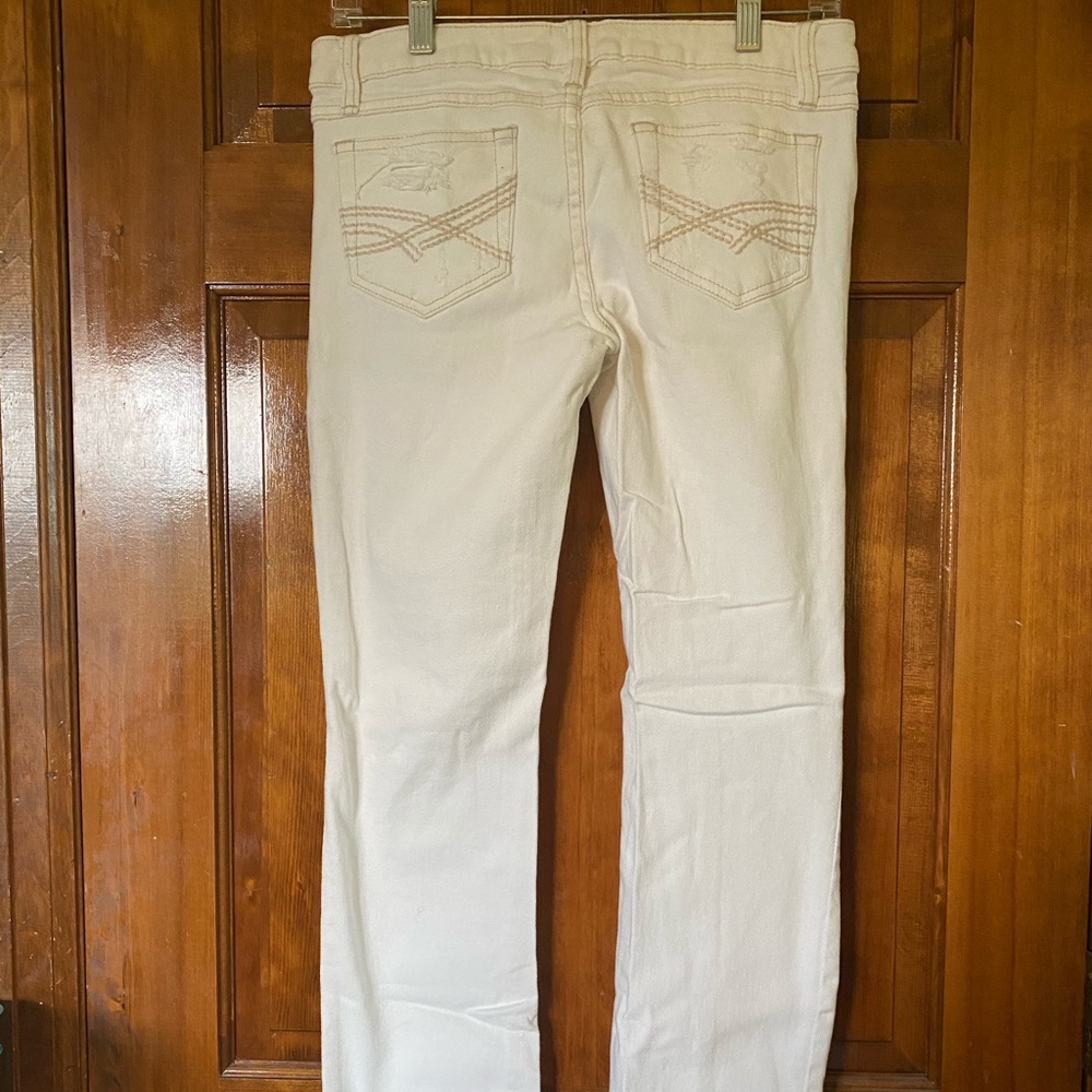 Mudd Ripped Skinny Jeans - Picture 5 of 5